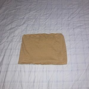 American Eagle Women’s top. Small.